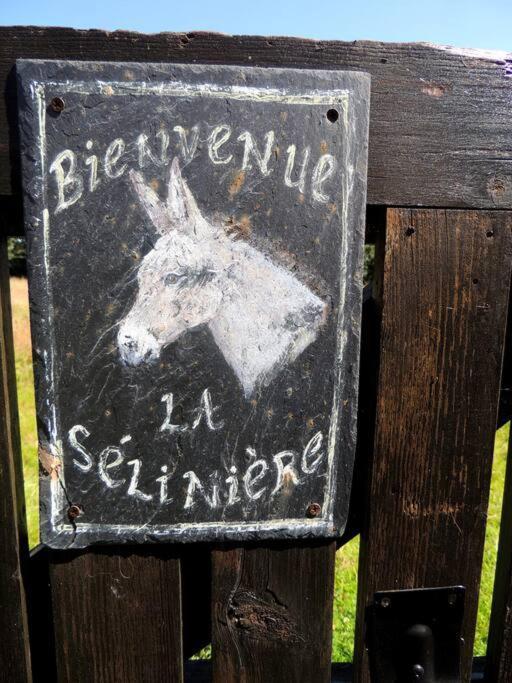 Bienvenue A La Seliniere ! Villa Champ-du-Boult Kültér fotó